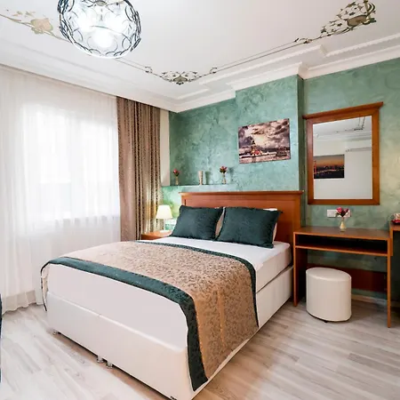 Atam Hotel 3*
